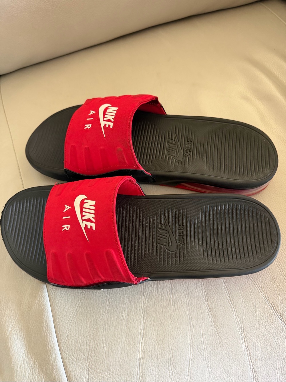 Nike Air slides flip flops size 12 men’s Red and Black Slide Sandals - Picture 2 of 4